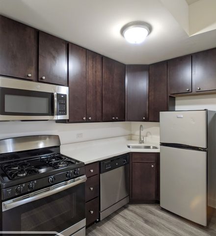 2936 W Palmer Street 106, Chicago, IL 60647