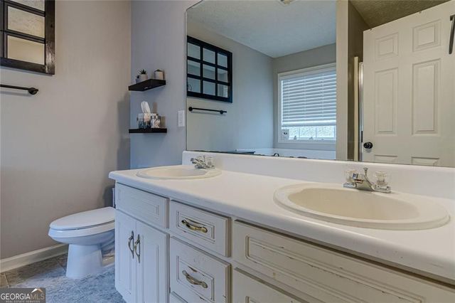 410 Winston Manor Drive, Winder, GA 30680