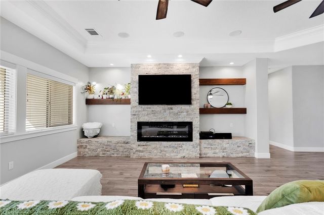 12634 Spring Valley Parkway, Victorville, CA 92395