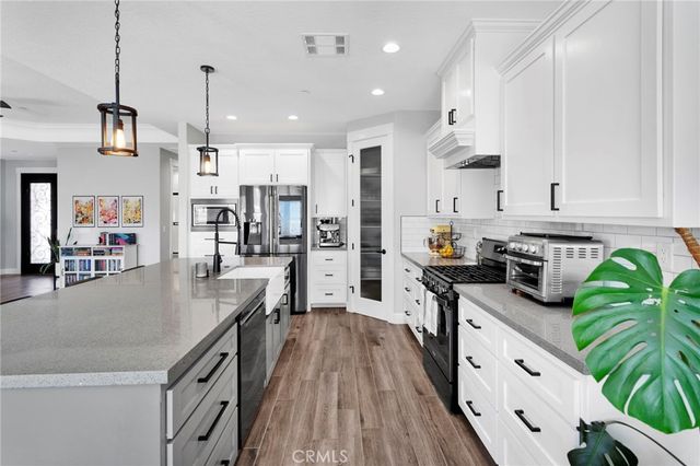12634 Spring Valley Parkway, Victorville, CA 92395
