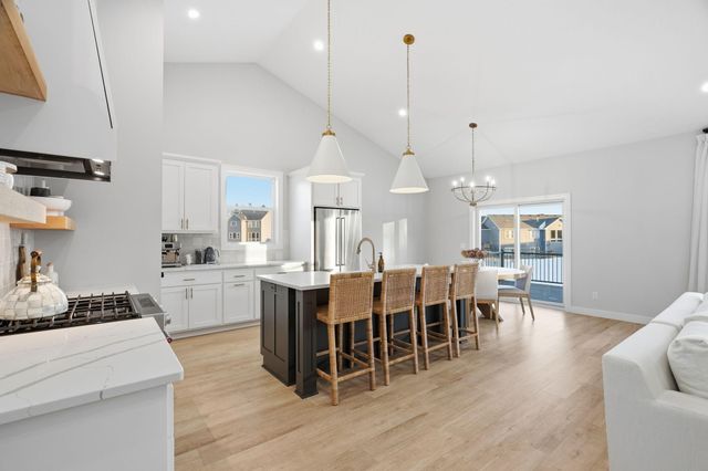 534 175th Avenue NE, Andover, MN 55304