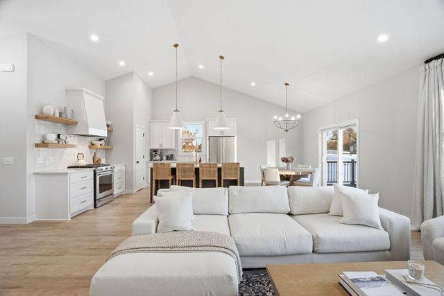 534 175th Avenue NE, Andover, MN 55304