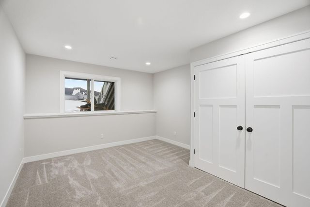 534 175th Avenue NE, Andover, MN 55304