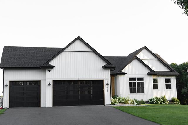 534 175th Avenue NE, Andover, MN 55304