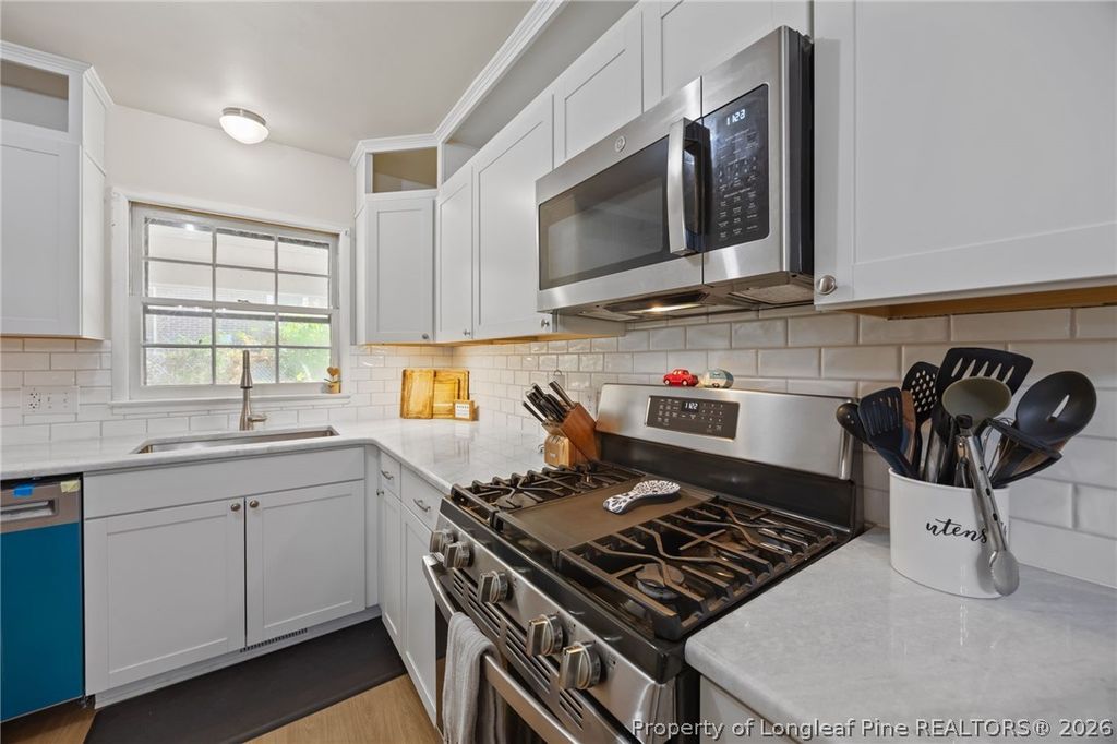 705 Rockwood Drive, Fayetteville, NC 28311 — photo 9