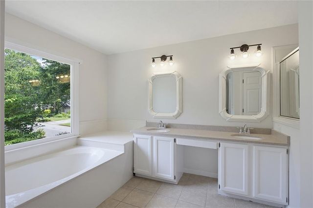 4320 Pine Vista Boulevard, Alpharetta, GA 30022