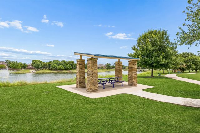 818 Water Oak Drive, Allen, TX 75002