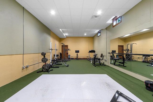 6830 N PURDY PARKWAY, Appleton, WI 54913