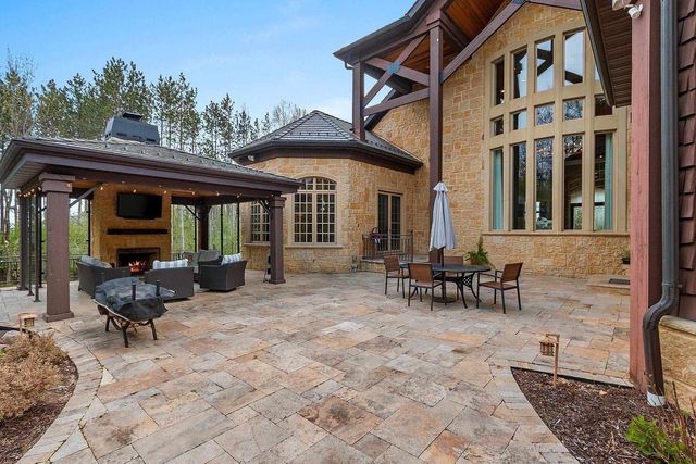 6830 N PURDY PARKWAY, Appleton, WI 54913