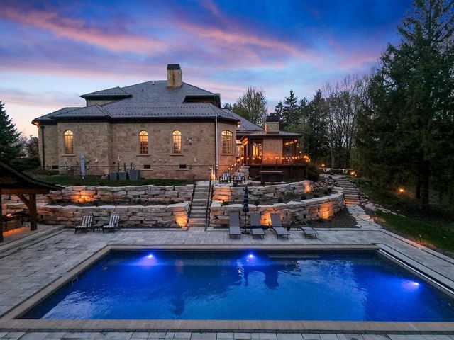 6830 N PURDY PARKWAY, Appleton, WI 54913