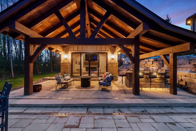 6830 N PURDY PARKWAY, Appleton, WI 54913