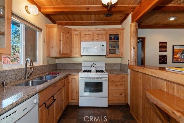 687 Villa Grove, Other - See Remarks, CA 92314