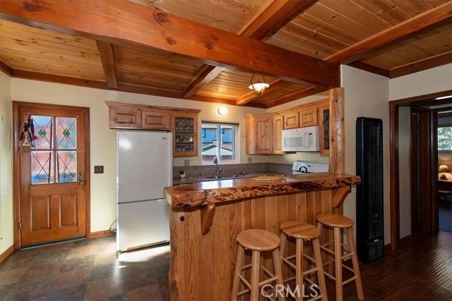 687 Villa Grove, Other - See Remarks, CA 92314