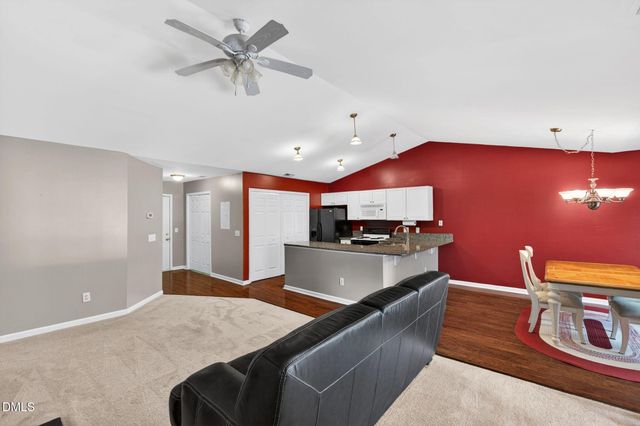 4222 Wellington Ridge Loop, Cary, NC 27518
