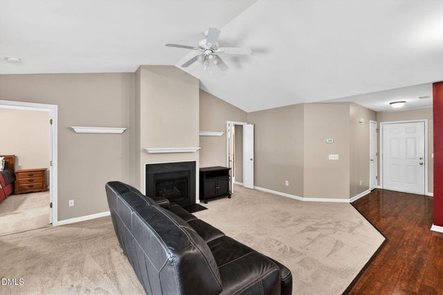 4222 Wellington Ridge Loop, Cary, NC 27518