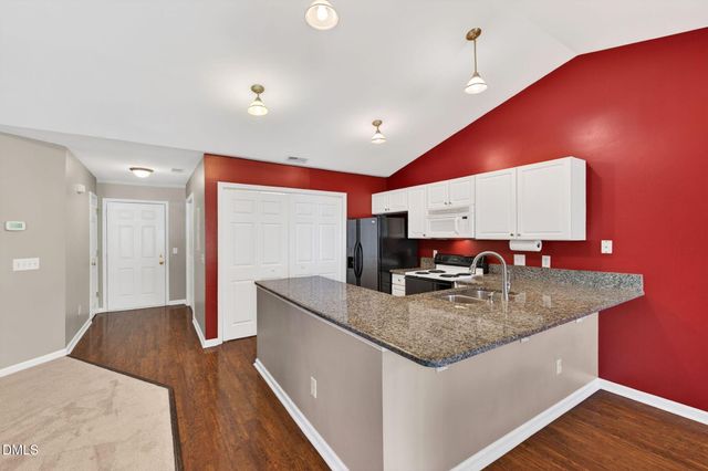 4222 Wellington Ridge Loop, Cary, NC 27518