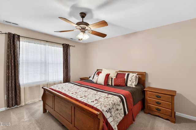 4222 Wellington Ridge Loop, Cary, NC 27518