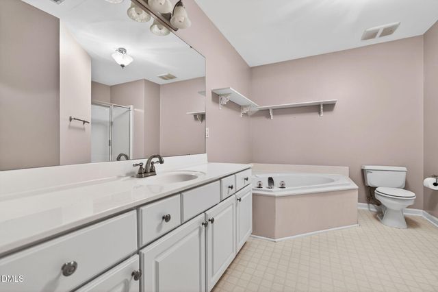 4222 Wellington Ridge Loop, Cary, NC 27518