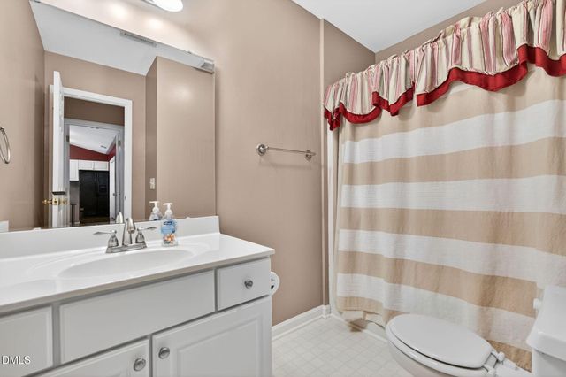 4222 Wellington Ridge Loop, Cary, NC 27518