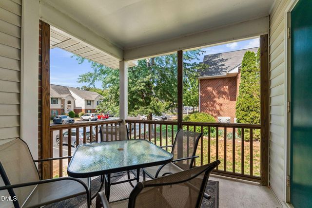 4222 Wellington Ridge Loop, Cary, NC 27518