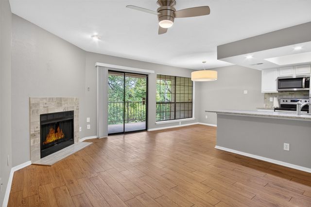 2505 Wedglea Drive 238, Dallas, TX 75211