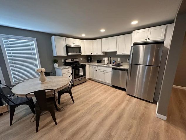 301 Portsmouth Avenue, Seabrook, NH 03874