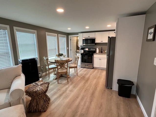 301 Portsmouth Avenue, Seabrook, NH 03874