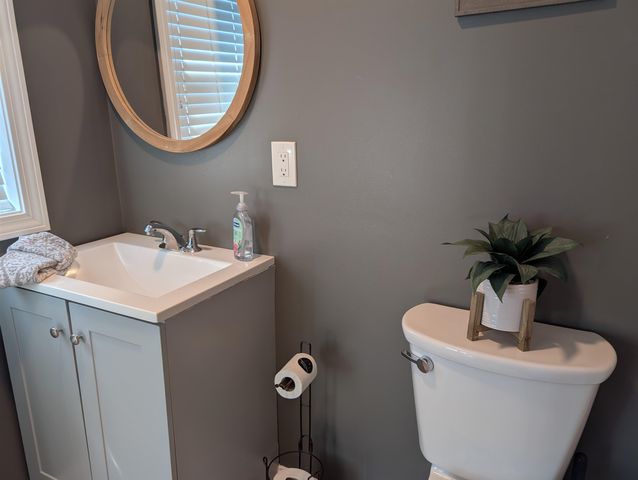 301 Portsmouth Avenue, Seabrook, NH 03874