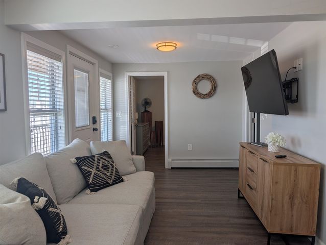 301 Portsmouth Avenue, Seabrook, NH 03874