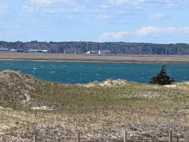 301 Portsmouth Avenue, Seabrook, NH 03874