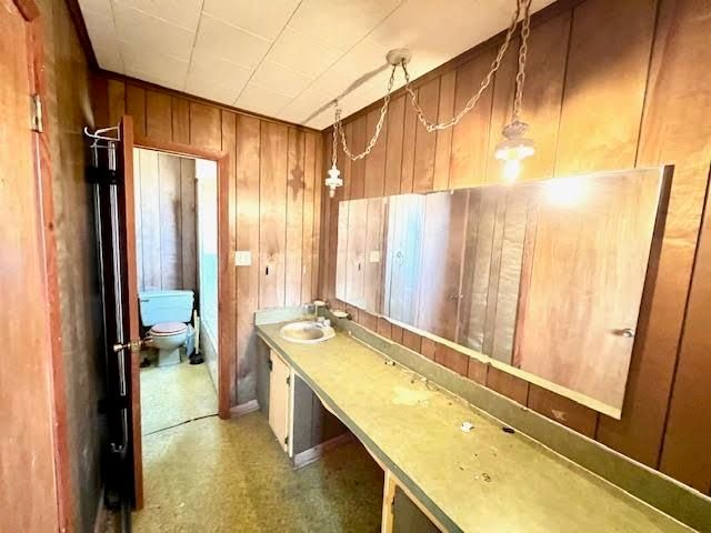 203 Donald Dr, Houma, LA 70363