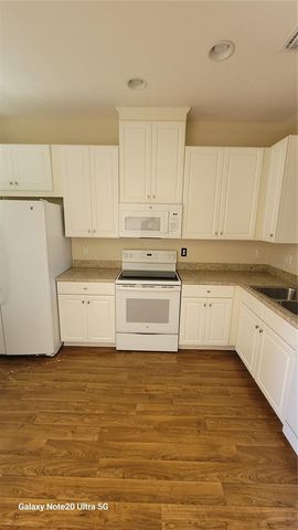 8810 WALNUT GABLE COURT, Riverview, FL 33578