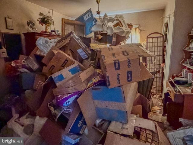 64 W MILLBROOKE AVE, Woodstown, NJ 08098