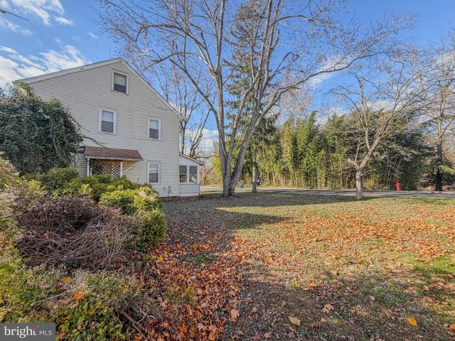 64 W MILLBROOKE AVE, Woodstown, NJ 08098