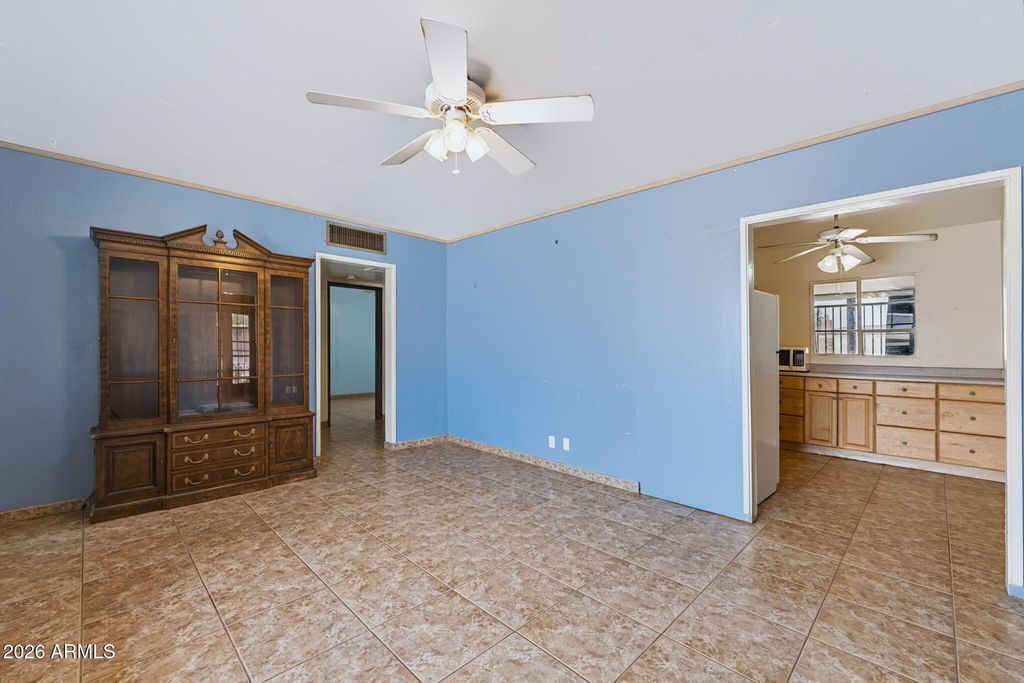 2040 E WHITTON Avenue, Phoenix, AZ 85016 — photo 3