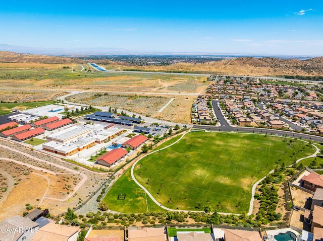 2808 Similax Court, Palmdale, CA 93551