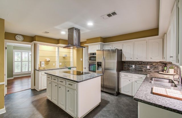 10523 Fawnview Drive, Houston, TX 77070