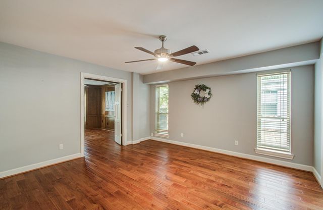 10523 Fawnview Drive, Houston, TX 77070