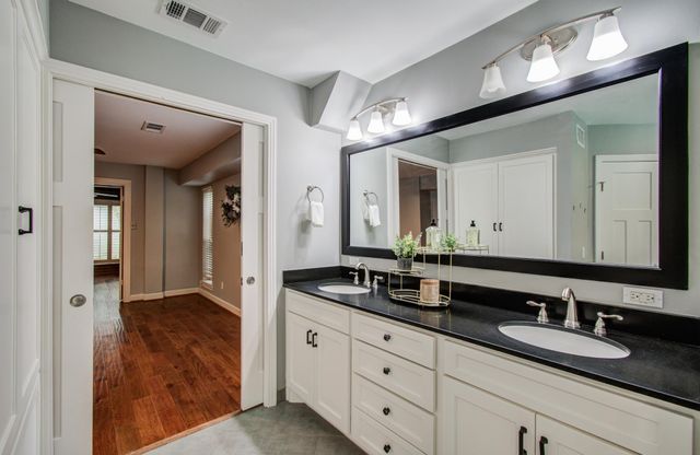 10523 Fawnview Drive, Houston, TX 77070