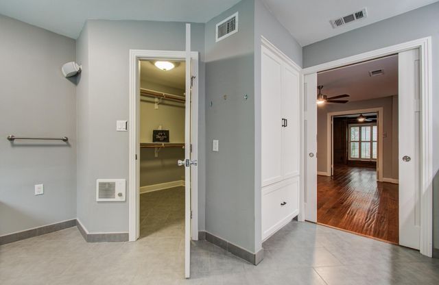10523 Fawnview Drive, Houston, TX 77070