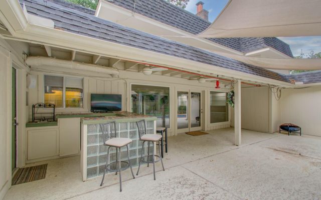 10523 Fawnview Drive, Houston, TX 77070