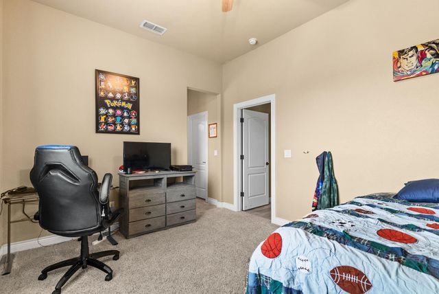 121 Eagle Rock DR, Salado, TX 76571