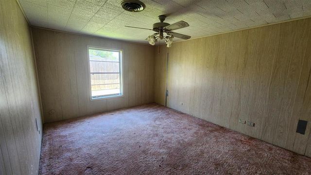 945 Myrtle Street, Dequincy, LA 70633