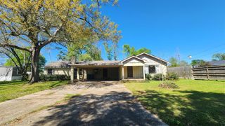 945 Myrtle Street, Dequincy, LA 70633