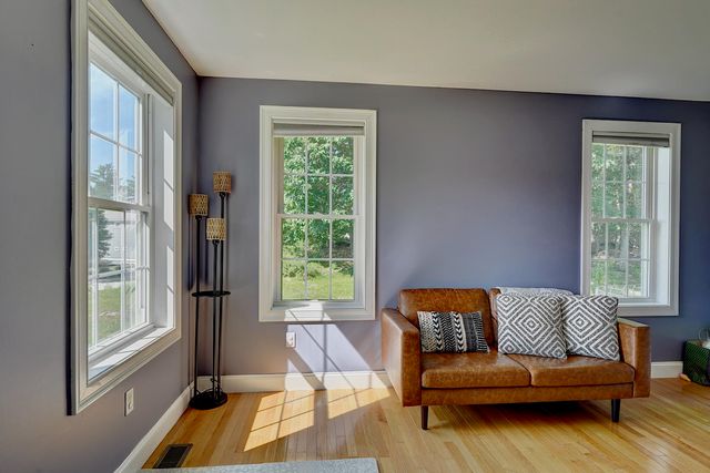 2 Wood Ridge Lane, Exeter, NH 03833