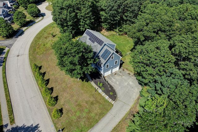 2 Wood Ridge Lane, Exeter, NH 03833