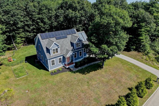 2 Wood Ridge Lane, Exeter, NH 03833