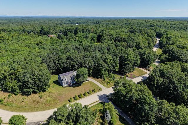 2 Wood Ridge Lane, Exeter, NH 03833