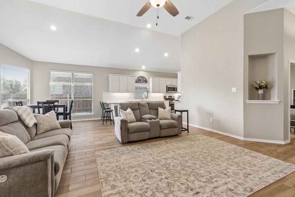 10336 Point Lobos Trail, Fort Worth, TX 76177 — photo 4