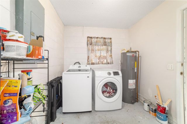 440 NE 2ND AVENUE, Williston, FL 32696